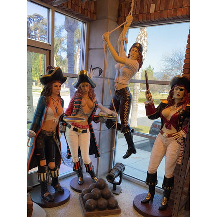 Lady Pirate Butler Anne Life Size Statue - LM Treasures 