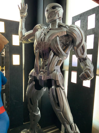 Pre-Owned Avengers: Age of Ultron Life Size Statue - LM Treasures 
