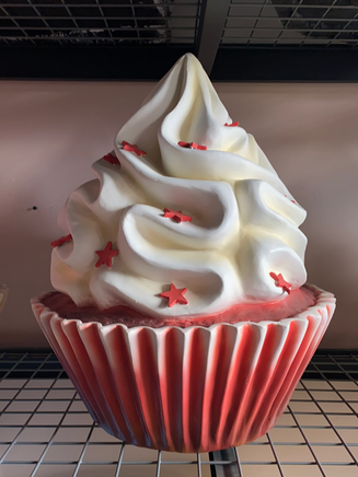 Red Velvet Cupcake With Stars Over Sized Statue - LM Treasures 