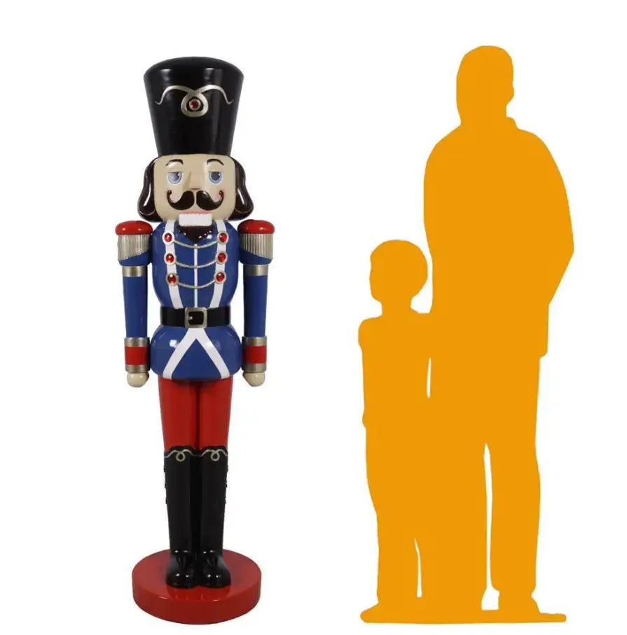 Life-Size-Nutcracker-Selection-Tips-A-Complete-Holiday-Decor-Guide LM Treasures