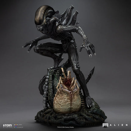 Alien Big Chap Alien Statue Art Scale 1/10 Iron Studios LM Treasures - IR
