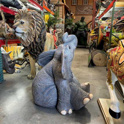 Sitting Elephant Fountain Statue