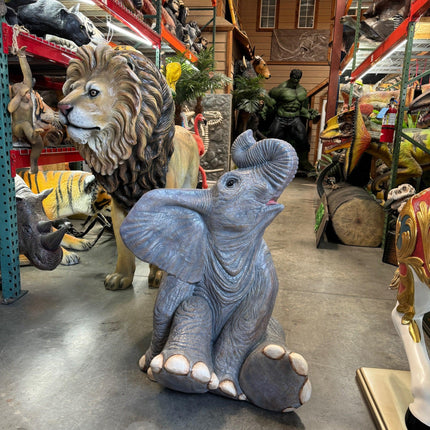 Sitting Elephant Fountain Statue