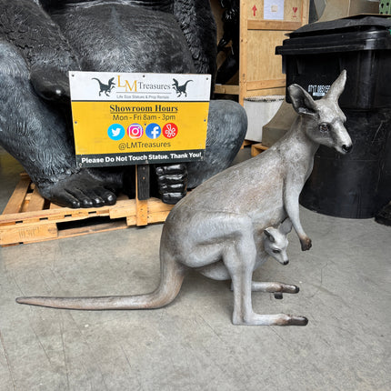 Small Kangaroo With Joey Life Size Statue