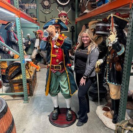 Pirate Captain Paruche Life Size Statue - LM Treasures 