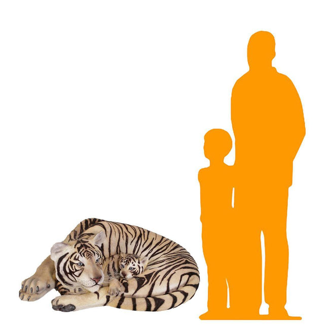 Siberian Tiger With Cub Life Size Statue