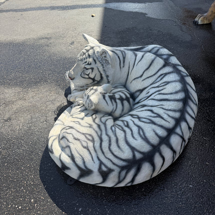Siberian Tiger With Cub Life Size Statue