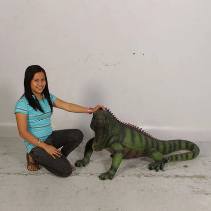 Iguana Life Size Statue LM Treasures - H