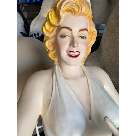 Actress Sitting Life Size Statue - LM Treasures 