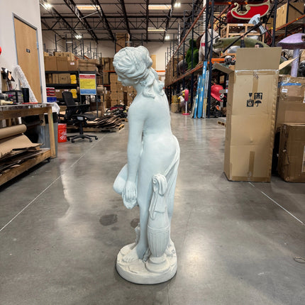 Bather Venus Roman Stone Finish Statue