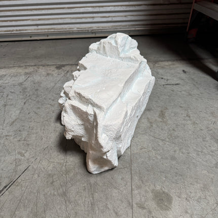 Small White Rock Siji Iceberg Statue
