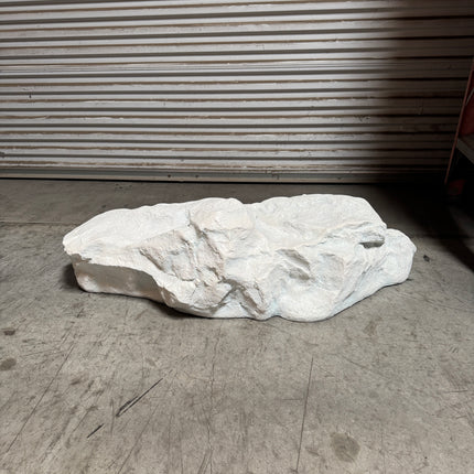 Medium White Rock Siji Iceberg Statue
