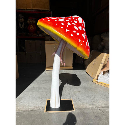 Mushroom Parasol Over Sized Statue - LM Treasures 