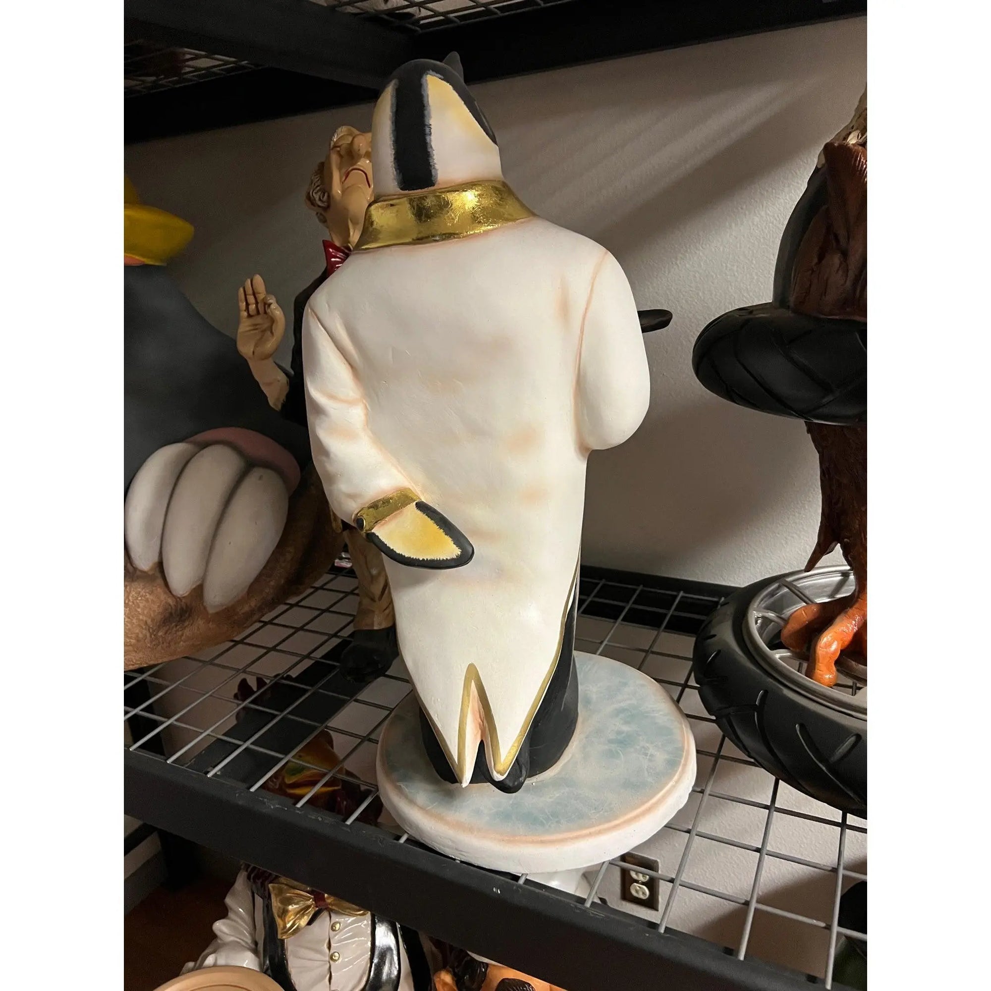 Penguin Butler Penguin Butler Small Statue| LM Treasures
