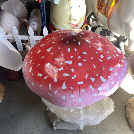 Large Pink Mushroom Over Sized Statue - LM Treasures 