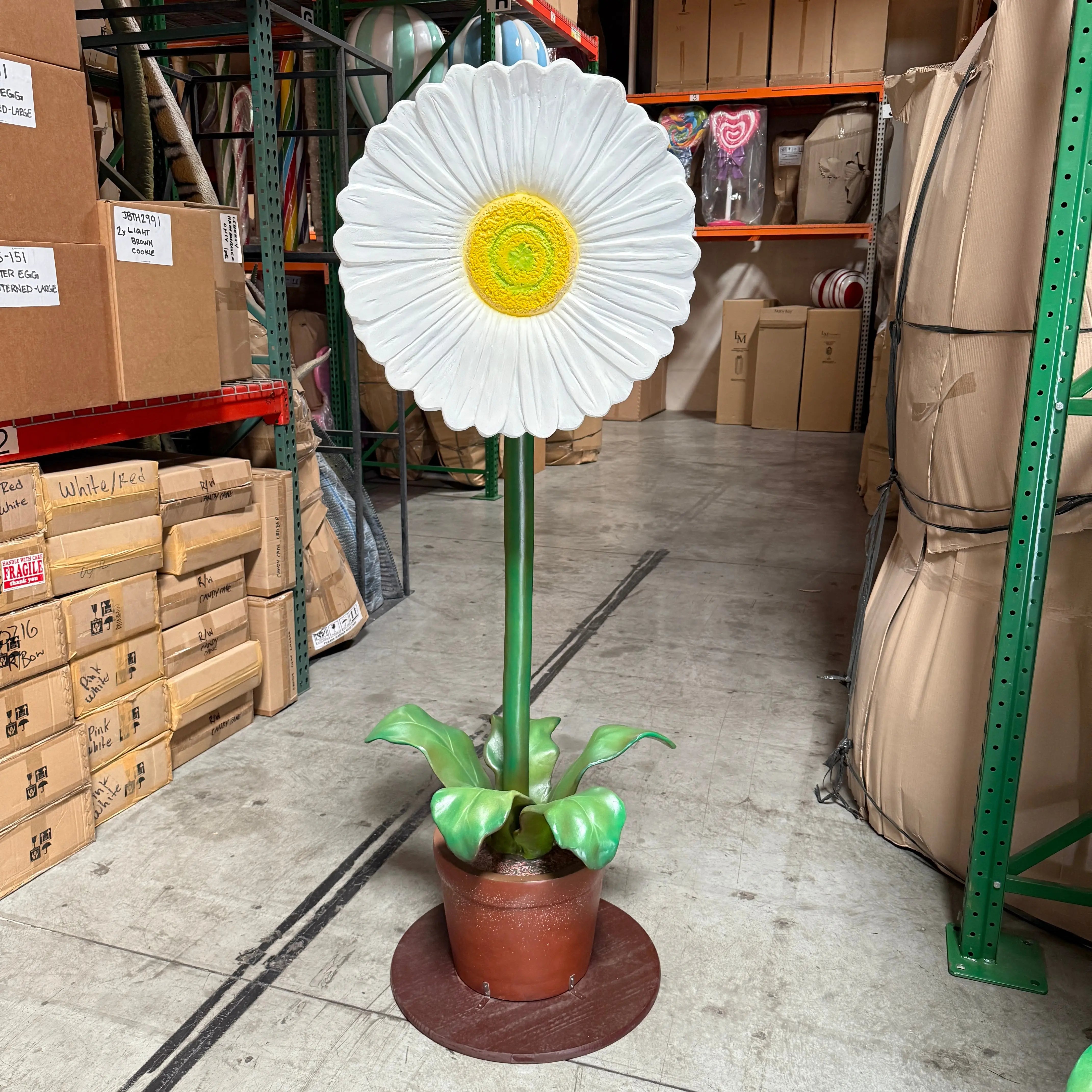 daisy potted plant Large Daisy In Pot Over Sized Flower Statue