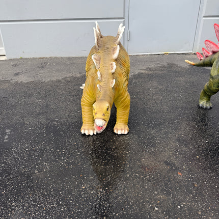 Small Stegosaurus Dinosaur Statue