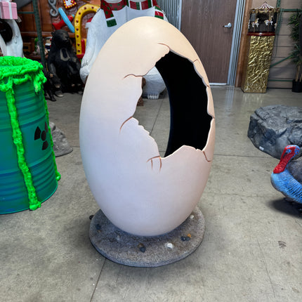 Small Dinosaur Egg Photo Op Statue