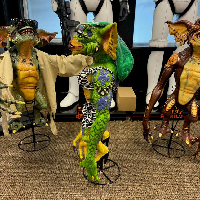 Gremlins 2 Greta Stunt Puppet Gremlin Life Size Statue NECA LM Treasures - N