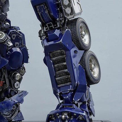 Transformers Optimus Prime Human Size Statue by Queen Studios Collectibles