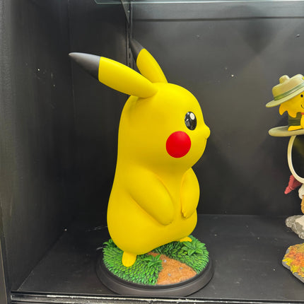 Pokemon Pikachu Table Top Statue Sideshow