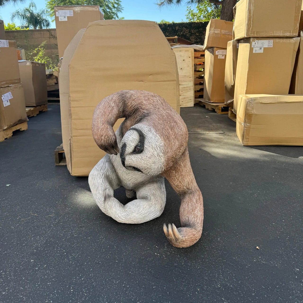 Sloth Slow Moving Life Size Animal Statue | LM Treasures – LM Treasures