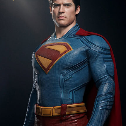 Superman Life Size Statue (David Corenswet)