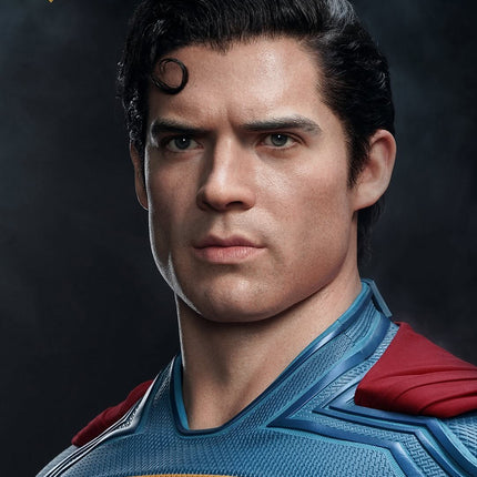 Superman Life Size Statue (David Corenswet)