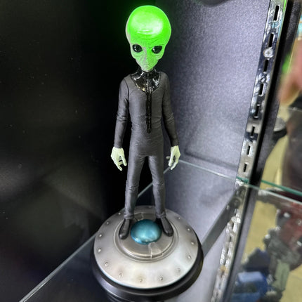 Grey Alien I Want To Believe Statue Art Scale 1/10 Iron Studios LM Treasures - IR