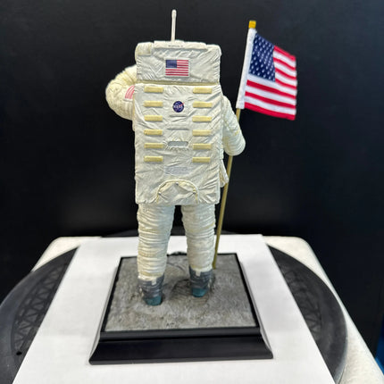 Apollo 11 Astronaut NASA Statue Art Scale 1/10 Iron Studios LM Treasures - IR