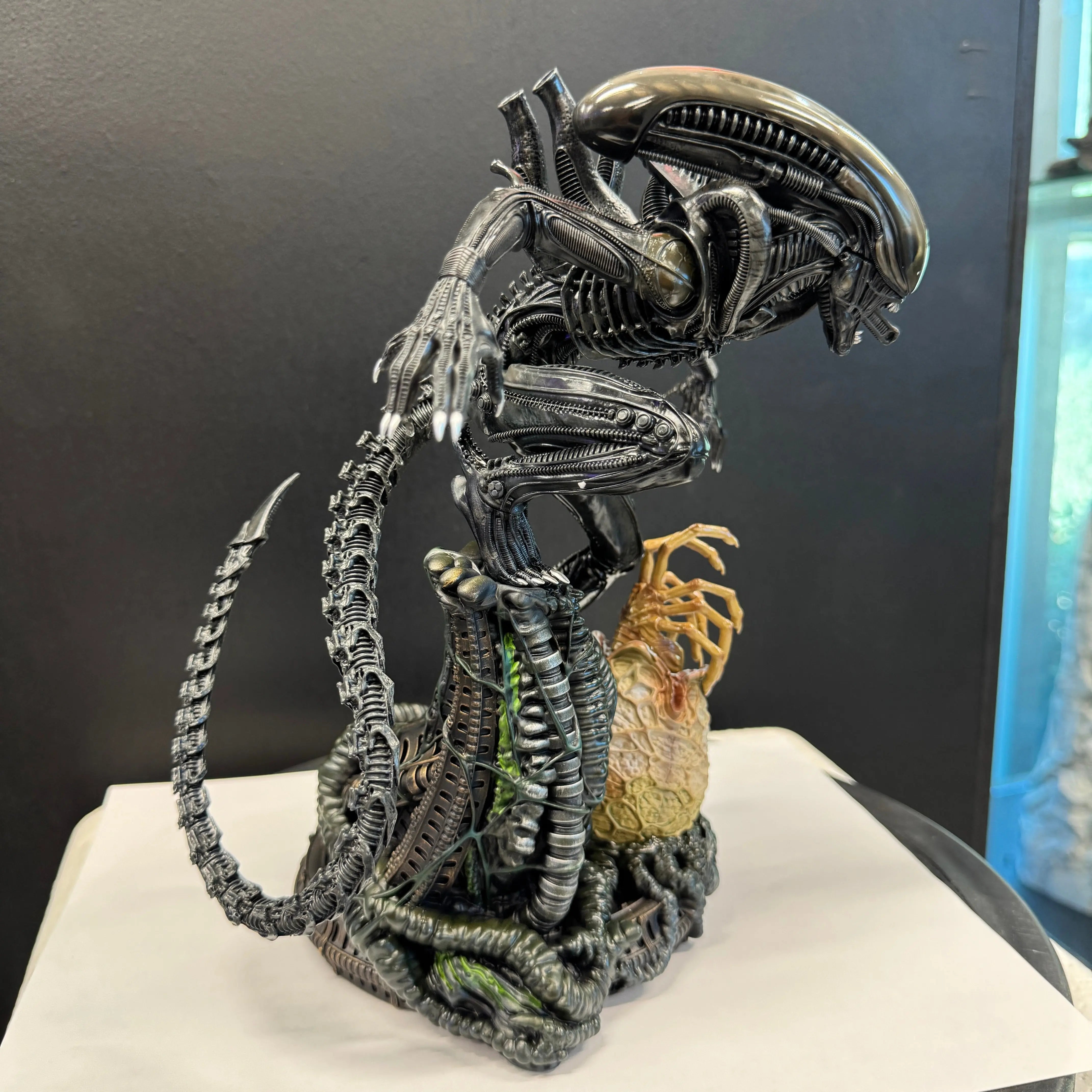 Alien Big Chap Alien Statue Art Scale 1/10 Iron Studios – LM Treasures