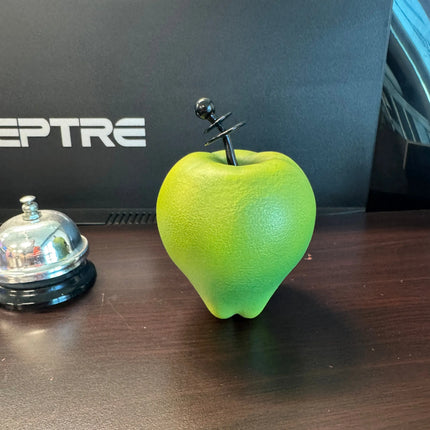 Small Green Alien Apple Table Top Statue Sideshow Retail Exclusive LM Treasures - SS