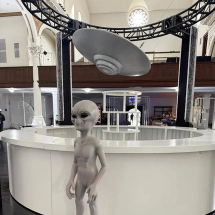 6ft UFO Alien Spaceship Chandelier Hanging Sci-Fi Light Prop