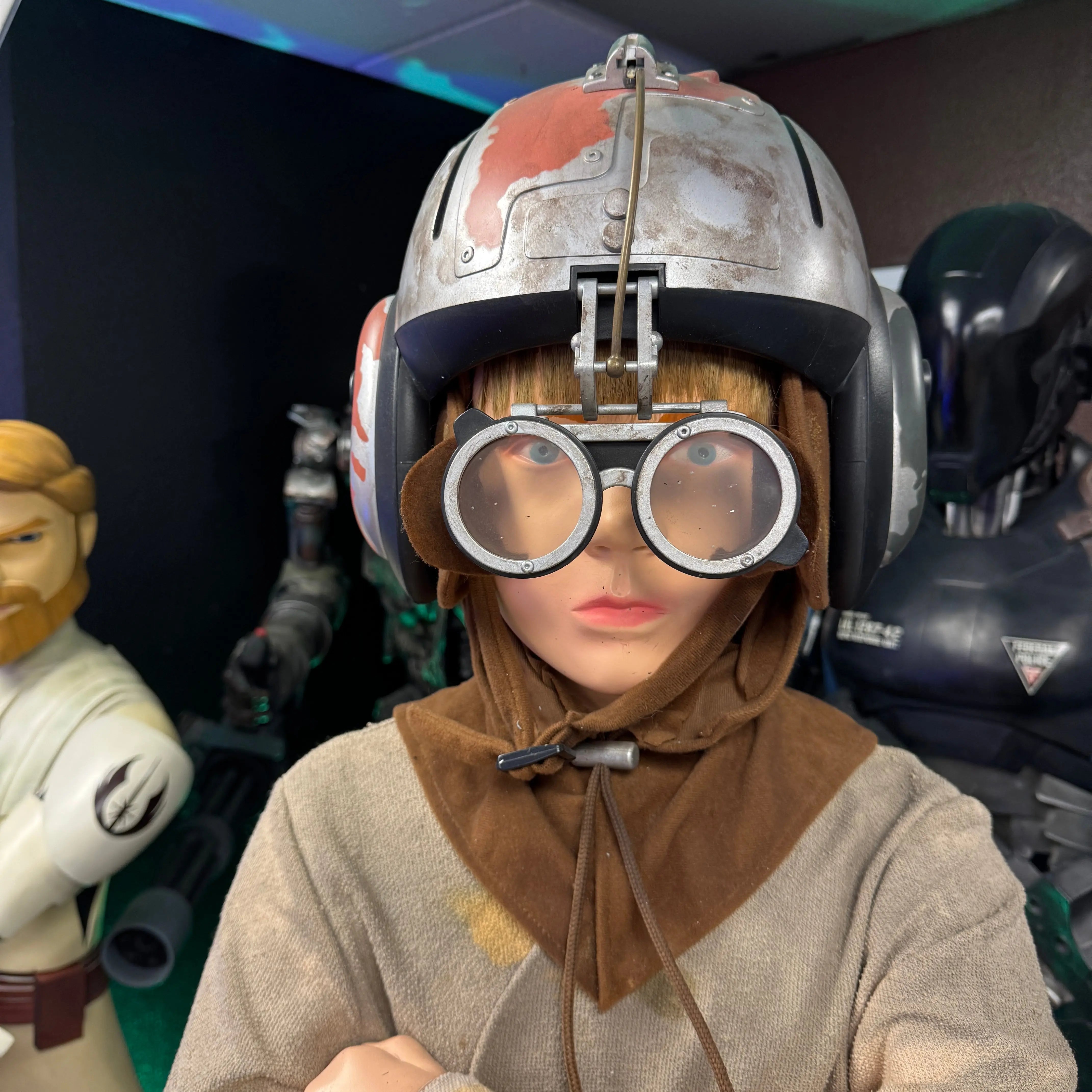 Star Wars Anakin Skywalker Life Size Statue Star Wars Anakin Skywalker Life Size Statue