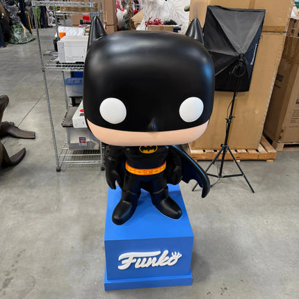 Funko POP Heroes Batman 80th Life Size Statue LM Treasures - P