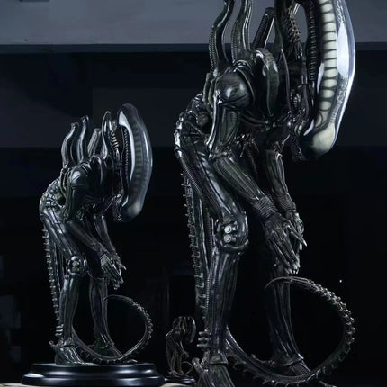 Bowing Alien Big Chap Xenomorph Life Size Statue LM Treasures - RS