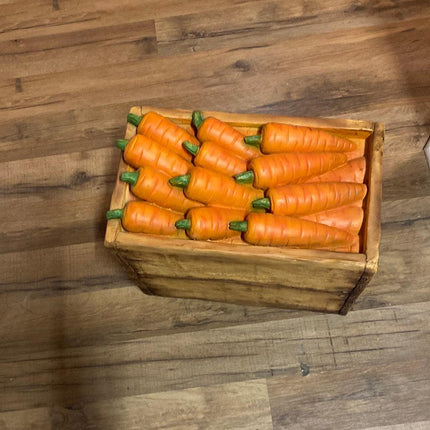Case Of Carrots Statue - LM Treasures 