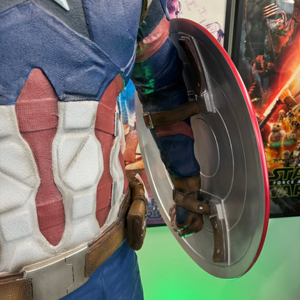 Captain America Life Size Statue From Civil War LM Treasures - MM