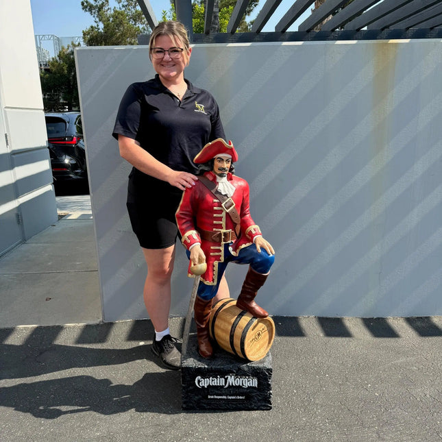 Pre-Owned Captain Morgan 4ft Store Display Statue LM Treasures - P