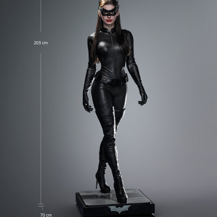 The Dark Knight Catwoman Life Size Statue (Anne Hathaway) Queen Studios