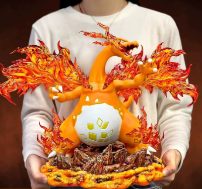 Pokemon Charizard Small Table Top Statue