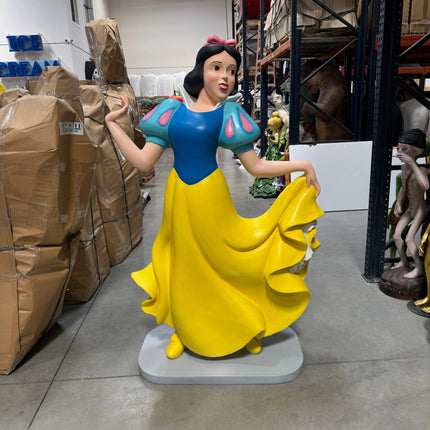 Cartoon Princess Lady Snow in Gown Statue LM Treasures - A
