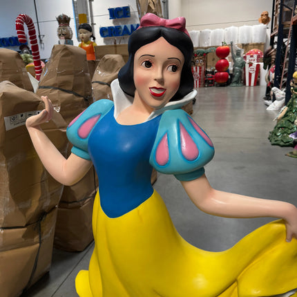 Cartoon Princess Lady Snow in Gown Statue LM Treasures - A