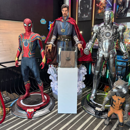 Beast Kingdom Marvel Dr. Strange (Benedict Cumberbatch) Life Size Statue