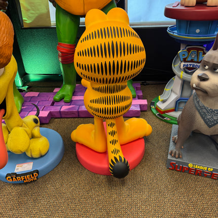 Comic Garfield Life Size Statue