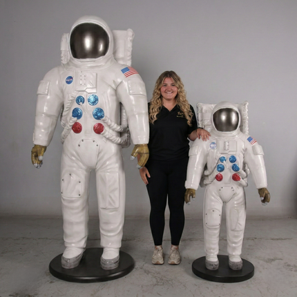 Astronaut Small Statue LM Treasures - H