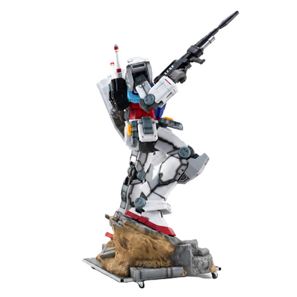RX-78-2 Gundam Life Size Statue LM Treasures - IS