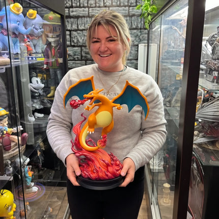 Pokemon Charizard Table Top Statue Sideshow LM Treasures - SS