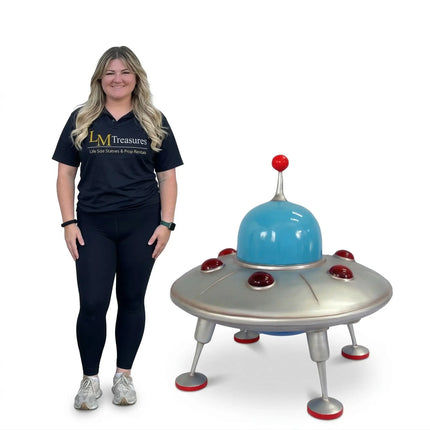 Comic UFO Landed Alien Spaceship Statue LM Treasures - T