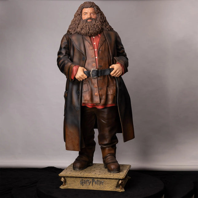Harry Potter Rubeus Hagrid (Robbie Coltrane) 1:1 Life Size Statue LM Treasures - MM